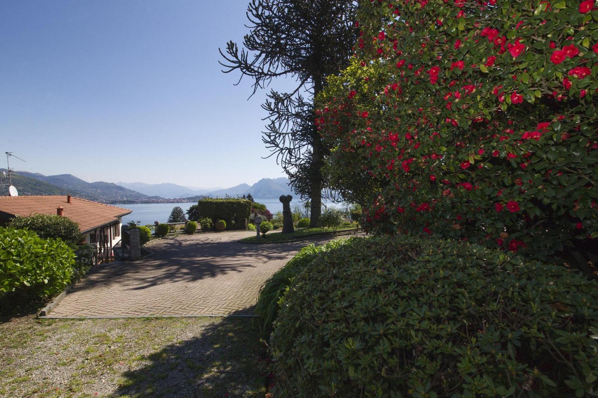 The Cottage On The Lake - Happy Rentals Μπαβένο Εξωτερικό φωτογραφία